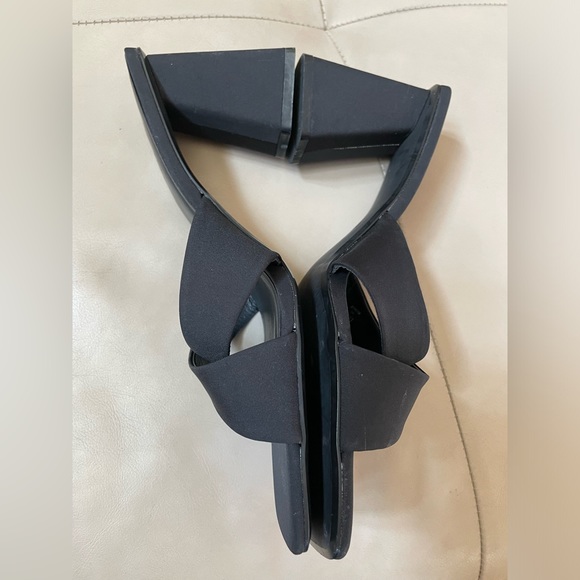 Zara Black High Heel Sandals, Backless Criss-Cross Straps, High Heel - Picture 2 of 7